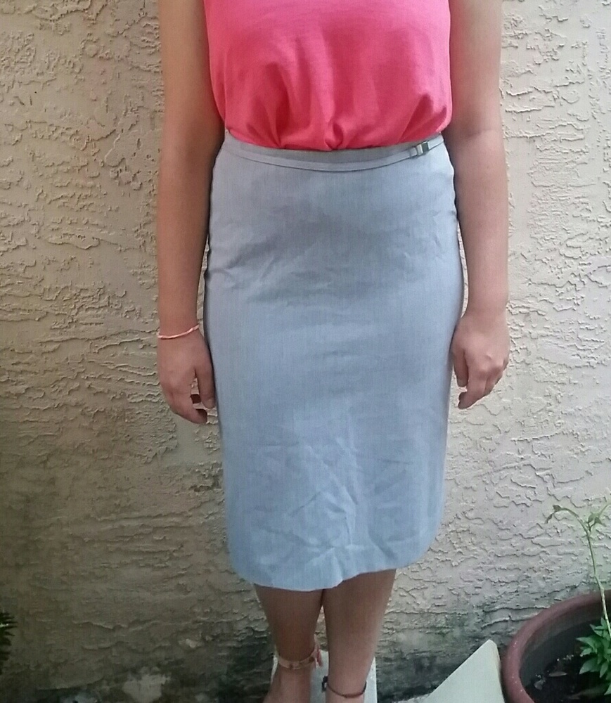 GAP grey skirt
